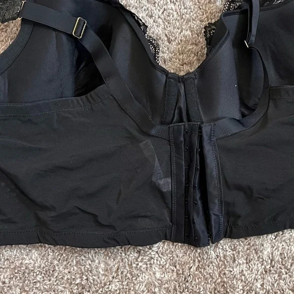 Cacique Balconette in Black/Gold NWT - Picture 7 of 10